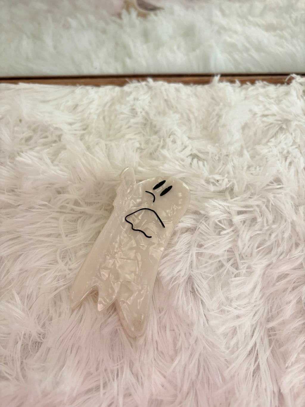 Ghost Claw Clip